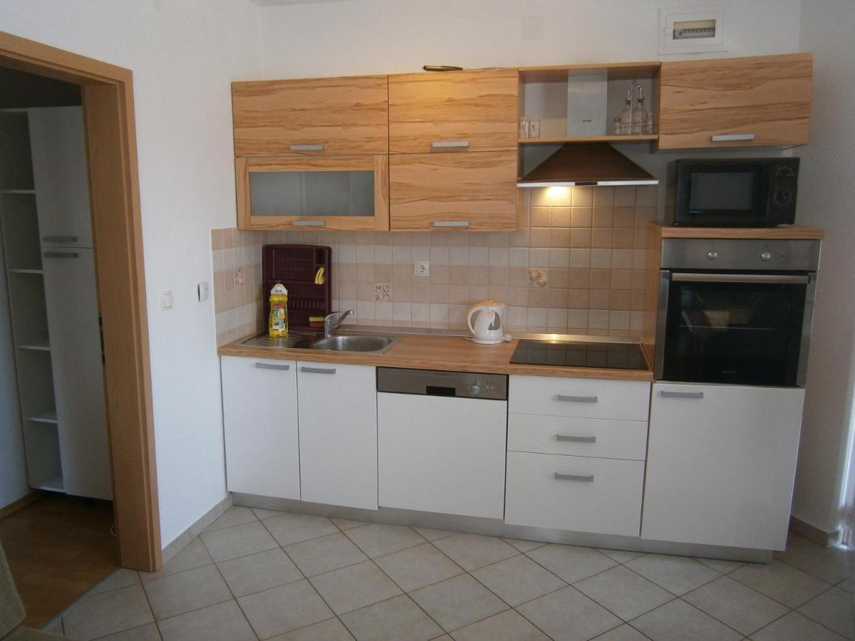 Apartments With A Parking Space Vodice - 13973 מראה חיצוני תמונה